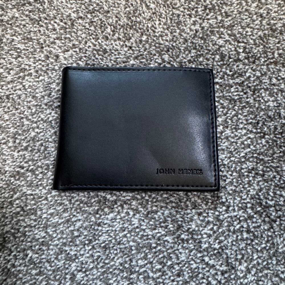 John Henry Men’s Black Bifold Wallet Genuine Leather 6 Card Slots Slim Classic